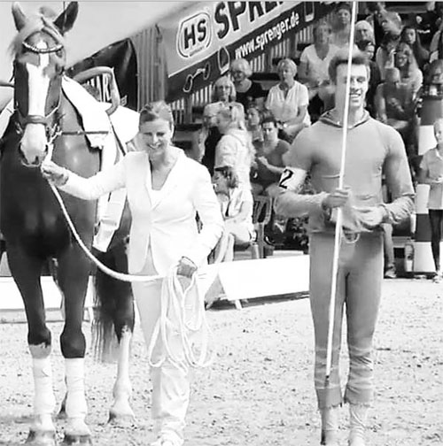 Platz sechs für Justus Schuckert mit Longenführerin Iris Berthold und Pferd Flying Dutchman.