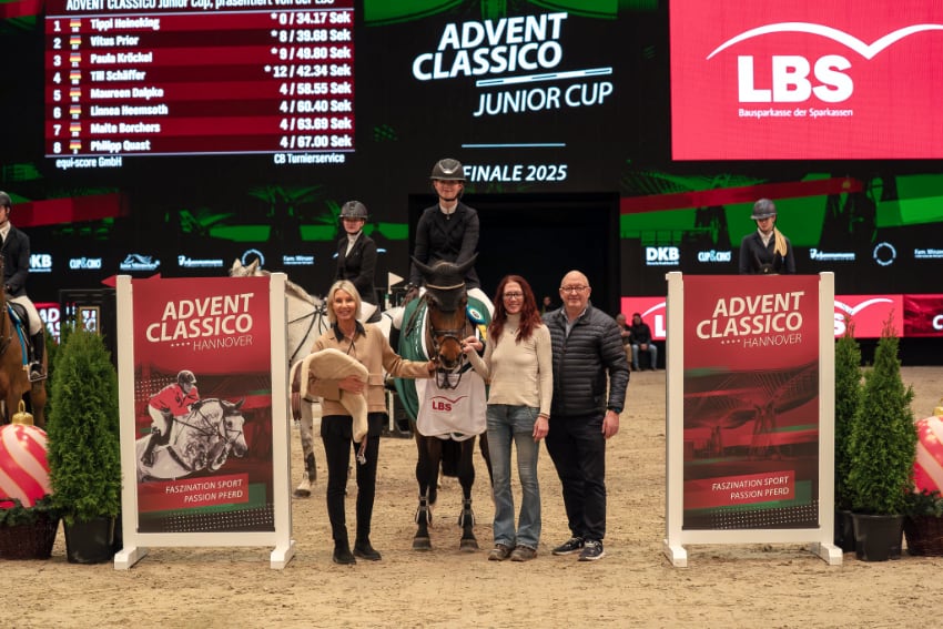 ADVENT CLASSICO Finals 2025: Tippi Heineking gewinnt Auftakt-Springen