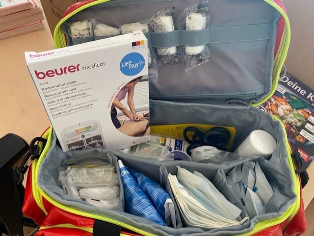 Erste Hilfe Tasche 2