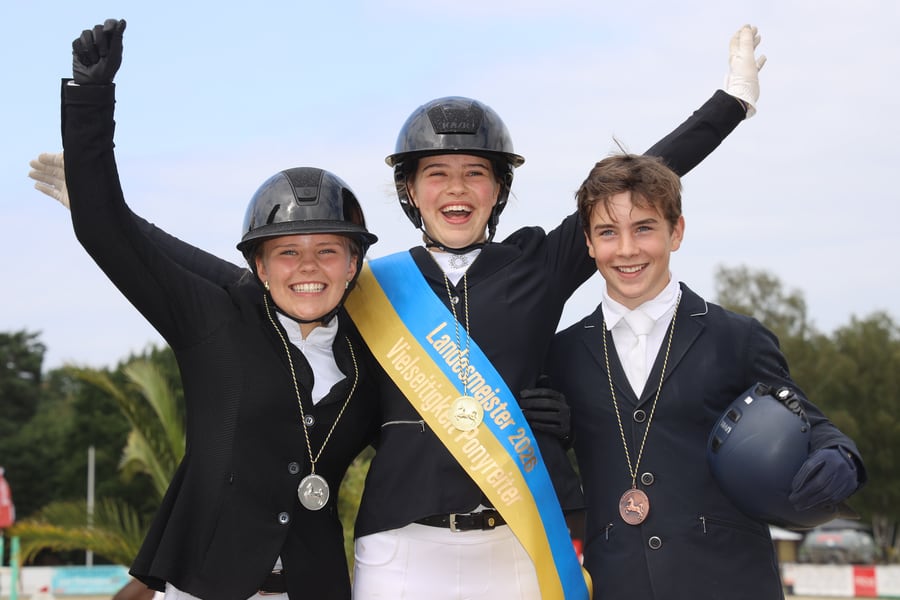 HA.LT Samstag LM Pony Vielseitigkeit Foto Pantel
