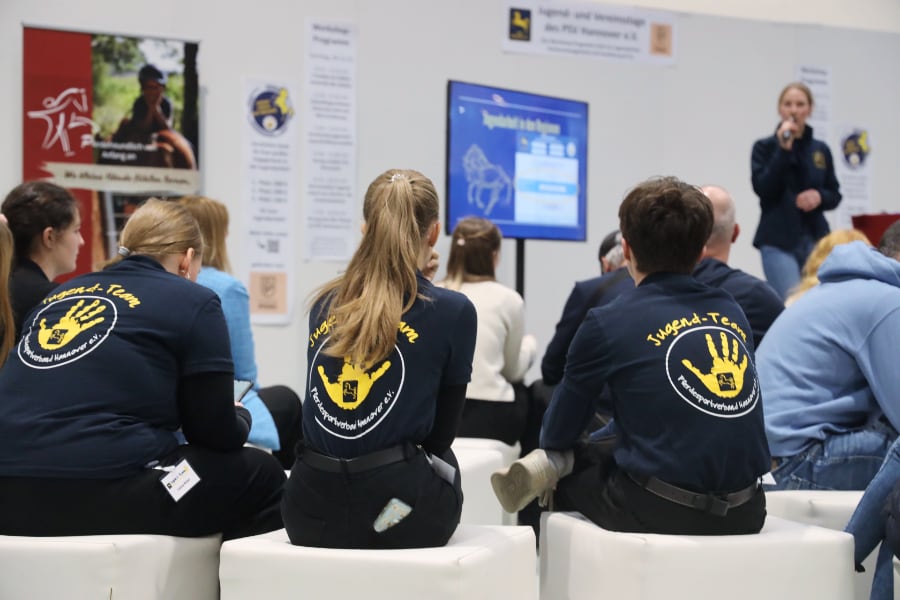 Passion Pferd Jugend-Stage 18 Foto Pantel