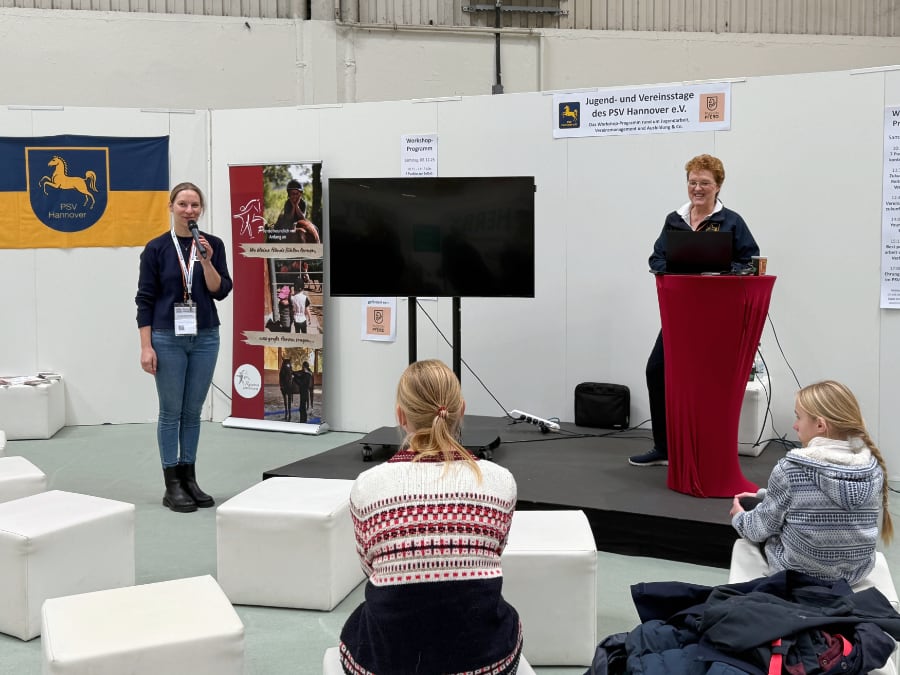 Passion Pferd Jugend-Stage 9 Foto Pantel