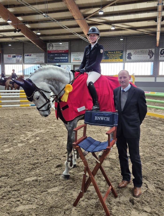 Sichtung BNC Springen Siegerin Prüfung 4 Abt 2 Svea Wagner